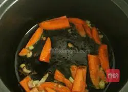 Illustration of how to make braised pancake 4