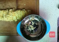 Illustration of how to make wontons 8