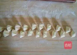 Illustration of how to make fried dumplings 11