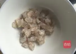 Illustration of how to make three fresh dumplings 2