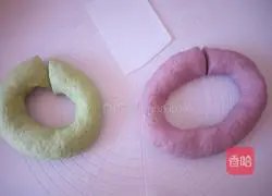 Illustration of how to make rose steamed buns 8