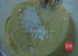 Illustration of how to make milk-flavored potato and egg pancakes for breakfast 3