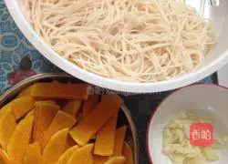 Illustration of how to make fried noodles 3