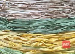 Illustration of how to make colorful noodles 7