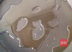 Illustration of how to make pan-fried shallot and egg steamed bun slices 4