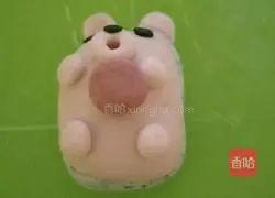 Illustration of how to make cute little hedgehog glutinous rice balls 8