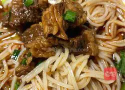 Illustration of how to make braised beef shreds 4