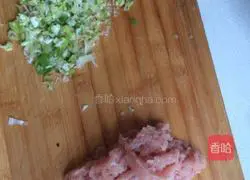 Illustration of how to make double-layered buns 6