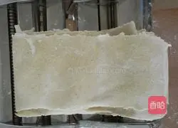 Illustration of how to make mixed noodles 3