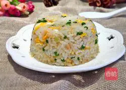 Soy Sauce Egg Fried Rice Recipe Illustration 9