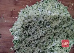 Illustration of how to make cabbage and minced meat layer cake 6