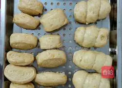 Illustration of how to make pumpkin milk steamed buns 9