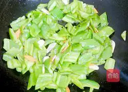 Green pepper egg pancake recipe 3