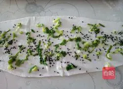 Illustration of how to make green onion cake 7