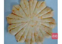 Illustration of how to make three-color fancy steamed buns 4