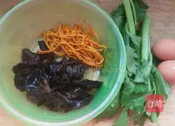 Illustration of making buns 3