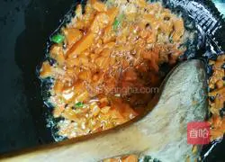 Illustration of how to make carrot fried rice 6