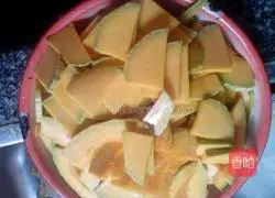 Pumpkin Steamed Buns Recipe Illustration 3