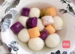 Illustration of how to make glutinous rice balls and taro balls stuffed with roses 6