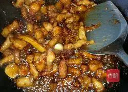 Illustration of Mary's Bean Braised Rice 4