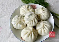 Illustration of how to make leek vegetarian buns 6