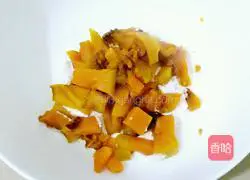 Illustration of how to make fried sesame pumpkin cake 5