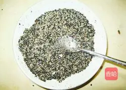 Illustration of how to make fried egg and cheese steamed buns 4