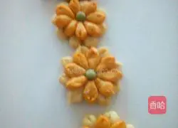 Illustration of how to make flower steamed buns 7