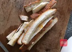 Illustration of how to make beef cheese sandwich 14