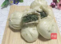 Illustration of how to make celery buns 14