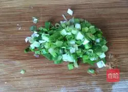 Illustration of how to make carrot and potato cakes 3