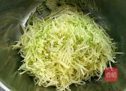 Zucchini buns Illustration of how to do it 1