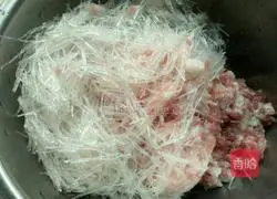 Illustration of how to make steamed buns 8