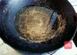 Illustration of how to make fried steamed bun slices 4