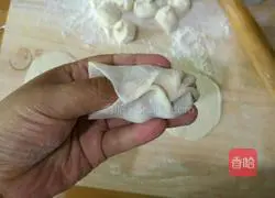 Illustration of making dumplings stuffed with green pepper 19