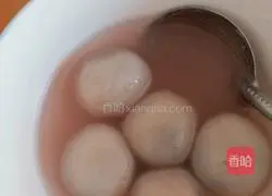 Illustration of homemade sesame glutinous rice balls 9