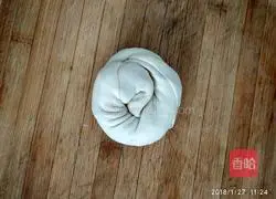 Illustration of how to make golden meat floss pancakes 7