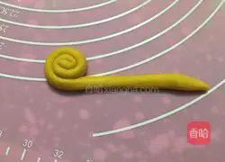 Illustration of how to make plum blossom steamed buns 5