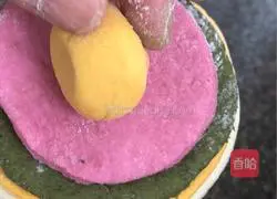 Illustration of how to make flowering steamed buns 6