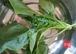 Illustration of how to make delicious spinach and celery dumplings 2