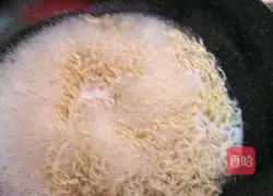 Illustration of how to make vegetable fried noodles 10