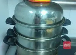 Illustration of how to make mushroom and tofu stuffed buns 10