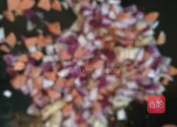 Illustration of how to make onion fried rice 5