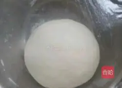 Illustration of making noodles spiral cake 6