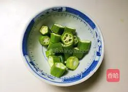 Illustration of how to make French salad dressing luncheon meat with lotus leaf cake 5