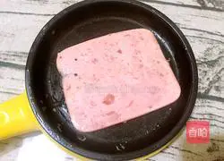 Illustration of how to make ham and omelette sandwiches 3