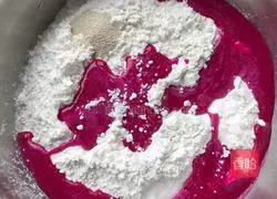 Illustration of how to make rose steamed buns 3