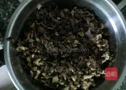 Illustration of how to make delicious pork buns 11