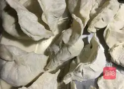 Illustration of how to make cucumber stuffed dumplings 5