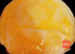 Illustration of how to make ham and egg pancakes 4